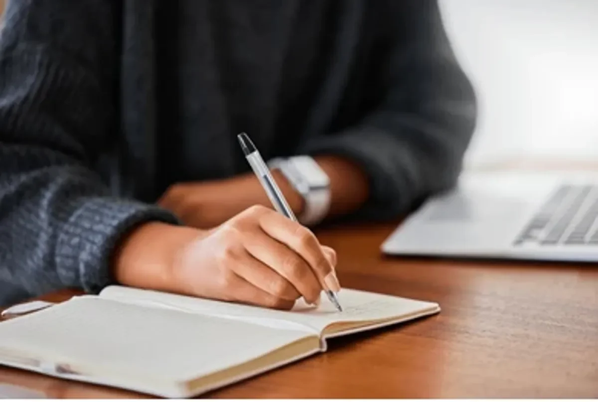 Portfolio & Reflective Journal Writing Help in Umm Al Quwain