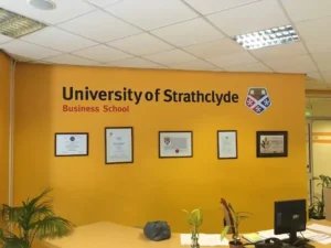 strathclyde business school dubai 