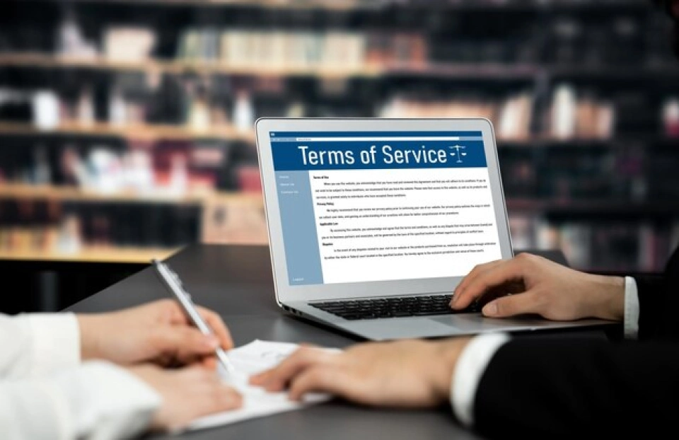 Student receiving confidential essay writing help in Ajman with secure handling of academic work and personal information.