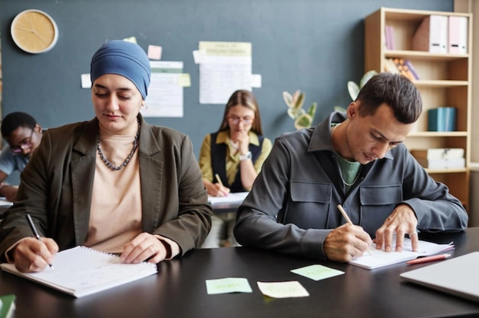 essay writing help in sharjah for university students
