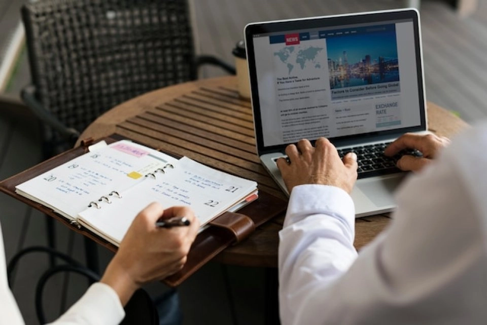 send your brief on whatsapp for portfolio & reflective journal writing help in dubai